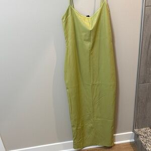 Elegant Yellow/Green Slip Dress